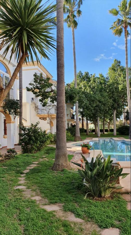 Lovely Apartment In Denia; El Patio Exterior photo
