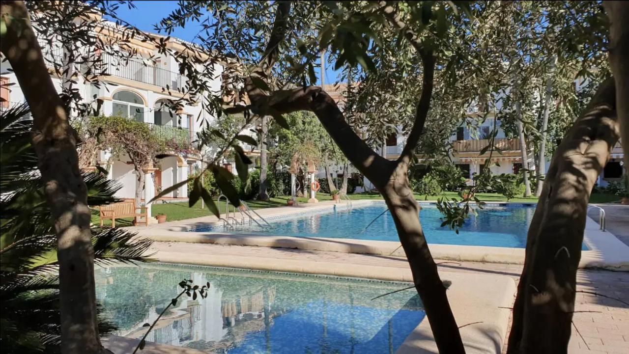 Lovely Apartment In Denia; El Patio Exterior photo